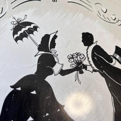 VINTAGE CIRCA 1940â€™s-50â€™S 11â€ SILHOUETTES TRAY