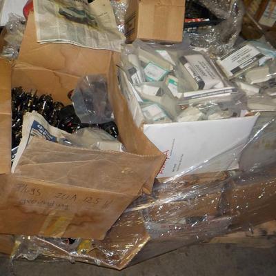 Surface mounted junction boxes, plugs heavy duty, count 2100