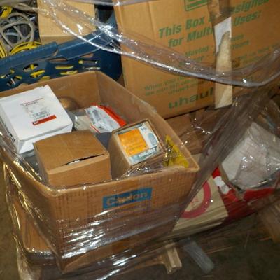 Led, Bulbs, flood lights, recessed fire rated canned NEW with hardware. count 400.