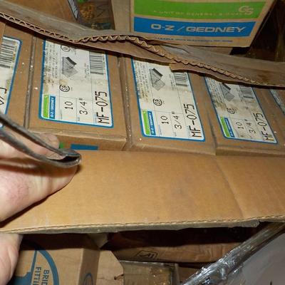 Pallet of liquid tite conduit fittings all size. count 3200.