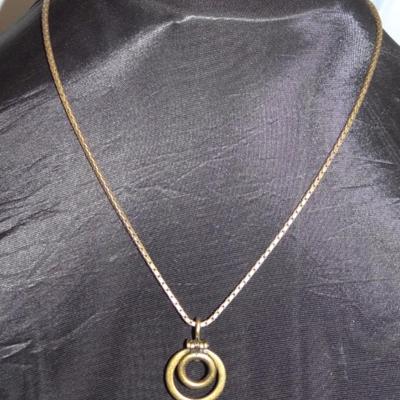 CM COMPANY Necklace