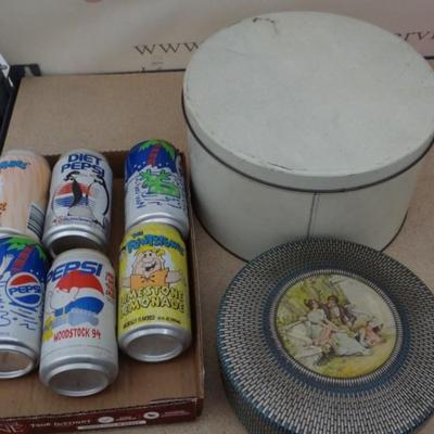 COLLECTIBLE TINS AND CANS
