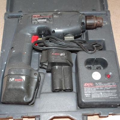 Skill Saw in Carrying Case
