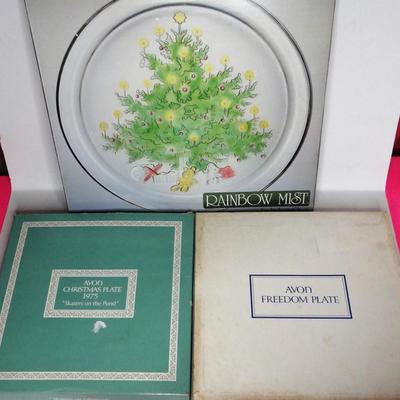 Collectible Plates in Boxes