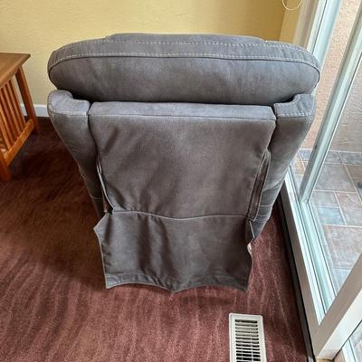 ASHLEY FURNITURE POWER LIFT RECLINING CHAIR PURCHASED 7/12/22