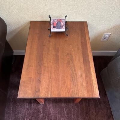 BEAUTIFUL MISSION STYLE END TABLE AND COASTERS