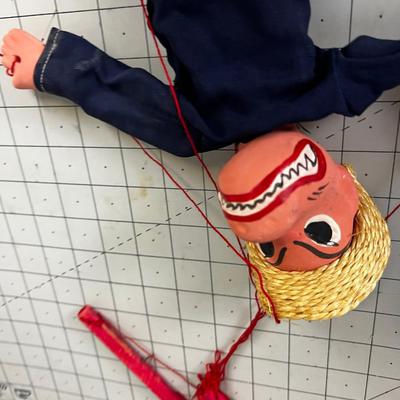 Puppet with Tangled up Stings, VINTAGE 