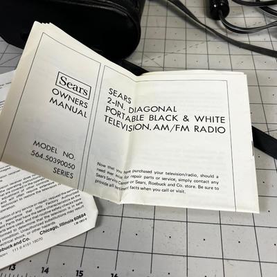 BINOC Transistor Radio AM/FM  and TV  with Rechargeable Batterie and DC Cord 