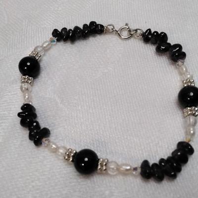 Garnets, Keishi Pearls and 925 Beads 6.5" Bracelet