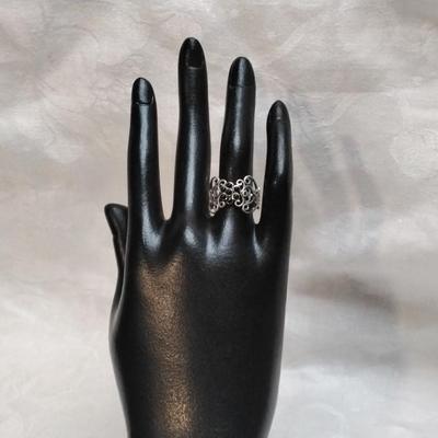 Antique Onyx Scrollwork 925 Ring Size 6.5