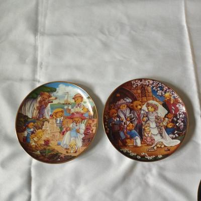 FIVE FRANKLIN MINT LIMITED EDITIONS TEDDY BEAR COLLECTOR PLATES