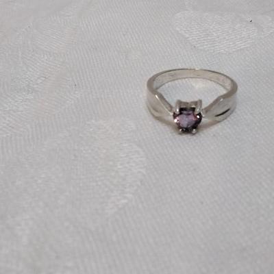 Vintage Amethyst Heart 925 Ring Size 8.5