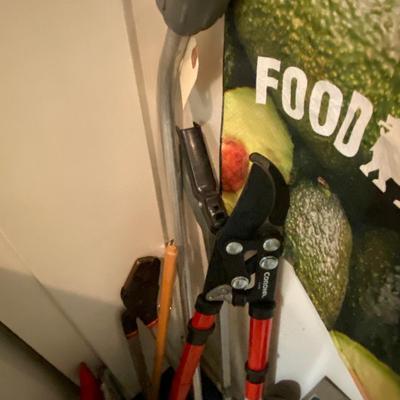 Garden Tool Lot