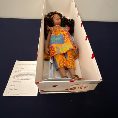 Robert Tonner Doll Co. USA "Nina" Doll
