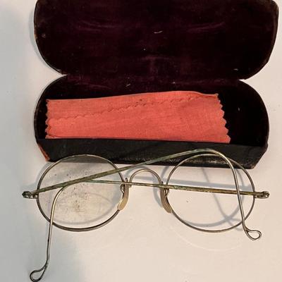 Modern to Antique Eye Glass Lot
