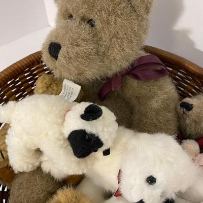"Boyds" Bears Lot