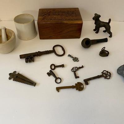 Misc. Antique Collectible Lot
