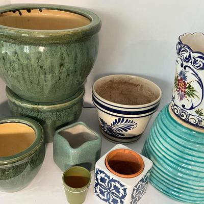 Planter and Plant Stand Lot