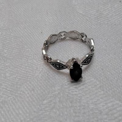 Vintage Garnet 925 Ring Size 6.5