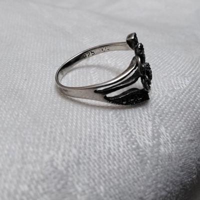 Unique Flower and Marcasite 925 Ring Size 7