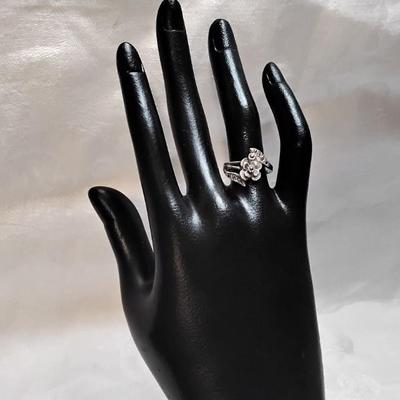 Unique Flower and Marcasite 925 Ring Size 7