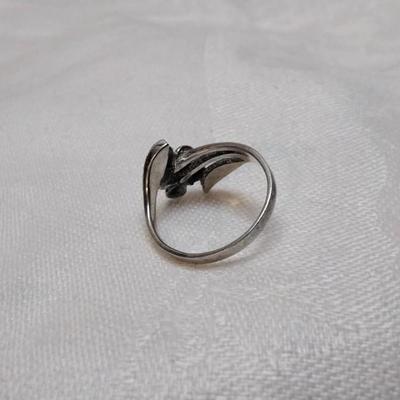 Unique Flower and Marcasite 925 Ring Size 7