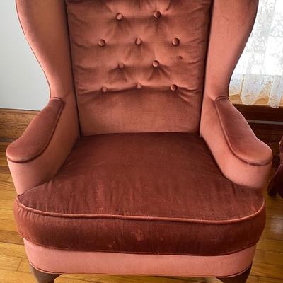 2 Vintage Matching Wingback Chairs