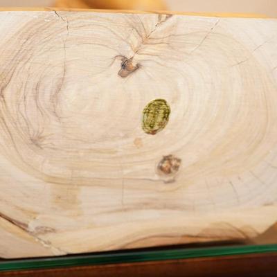 BEAUTIFULLY CARVED JESUS CARRYING THE CRUCIFIX OLIVE WOOD