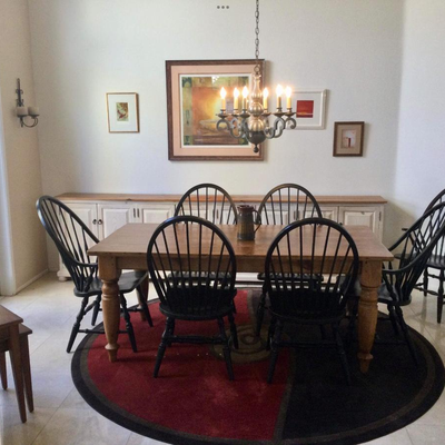 Pottery Barn solid wood Dinning table & chairs