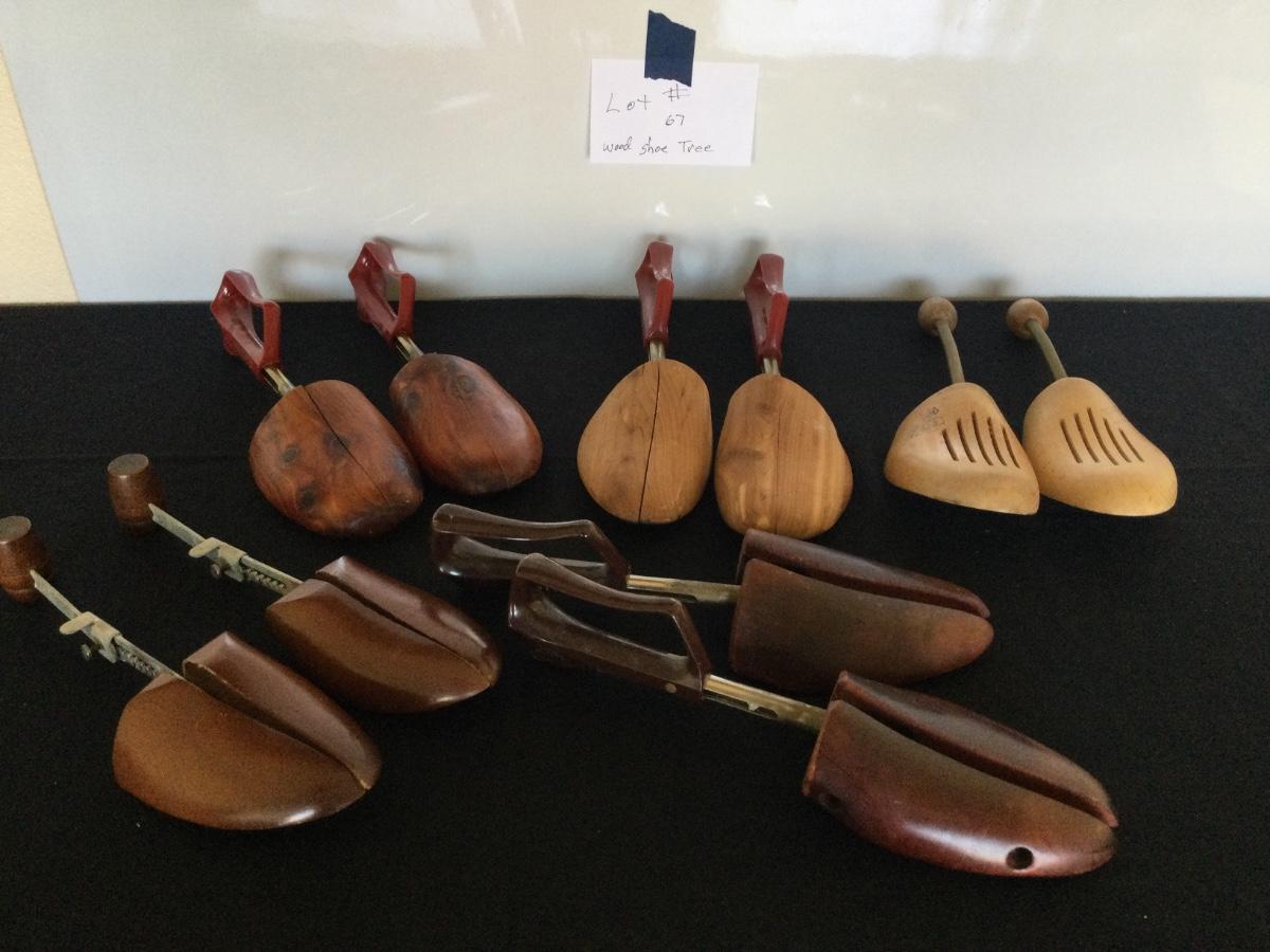 Vintage Mens shoe tree lot