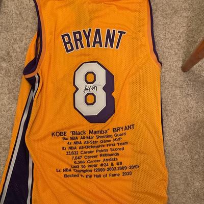 Kobe Bryant Signed Jersey Size L