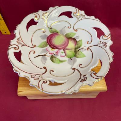 Vtg. Pedestal candy/serving dish
