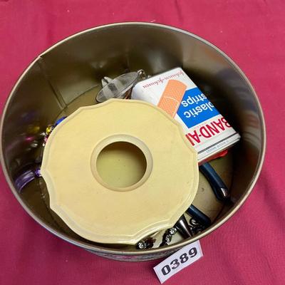 Round tin