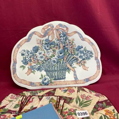 Placemats and napkins