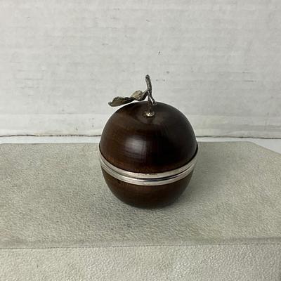 1047 Vintage Wooden and Silver Plated Hinged Box