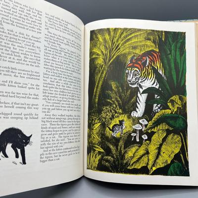 Vintage The Illustrated Treasury of Children's Literature Story Book
