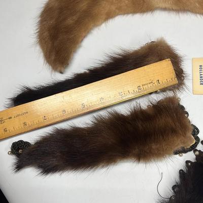 Mixed Lot of Vintage Miscellaneous Mink Fur Trim Collar Scraps for Fashion & Craft