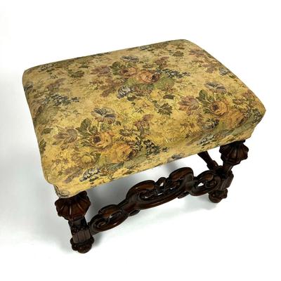 1104 Antique Italian Baroque Carved Ottoman with Tapestry Seat