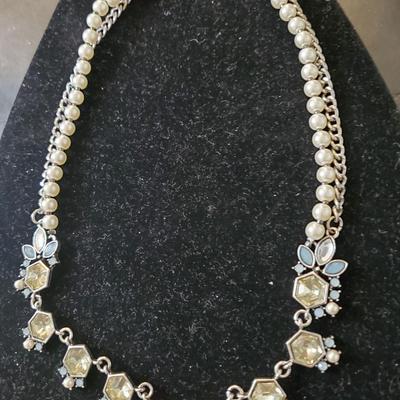 Rhinestone and Pearl costume jewelry set