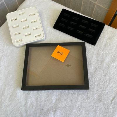 Lot of Ring holders & display tray
