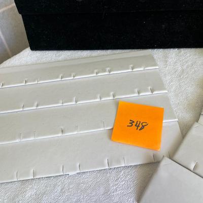 Lot of earring displays