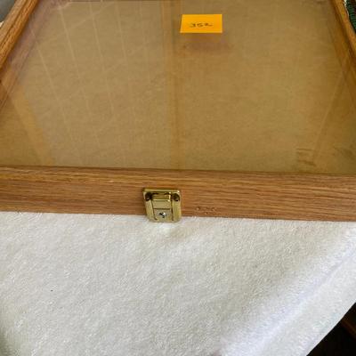 Oak Thin Table top display