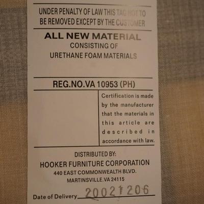 HOOKER DESIGN HIGH BACK SIDE CHAIR /BROWN LEATHER / CARVED FRAME