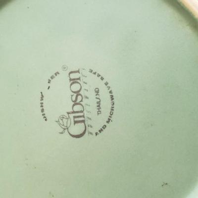 4 Gibson plates