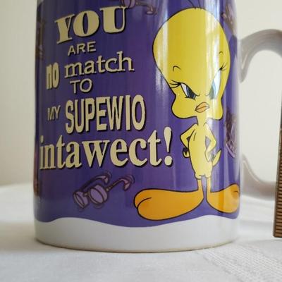 GIANT tweety Bird