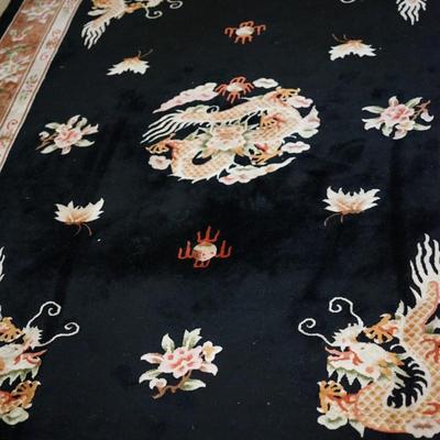 CHINESE MACHINE MADE STYLE AREA RUG / DRAGON DECOR AND OTHER