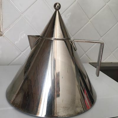 Alessi Conica water kettle