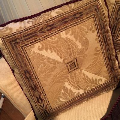 Set of 4 pillows