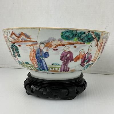 1058 Antique Chinese Export Bowl 9"