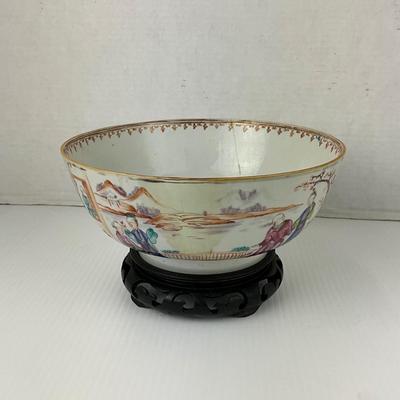 1058 Antique Chinese Export Bowl 9"